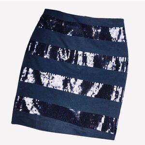 Halogen sequence Skirt 